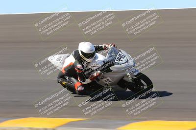 media/Oct-09-2022-SoCal Trackdays (Sun) [[95640aeeb6]]/Bowl (1015am)/